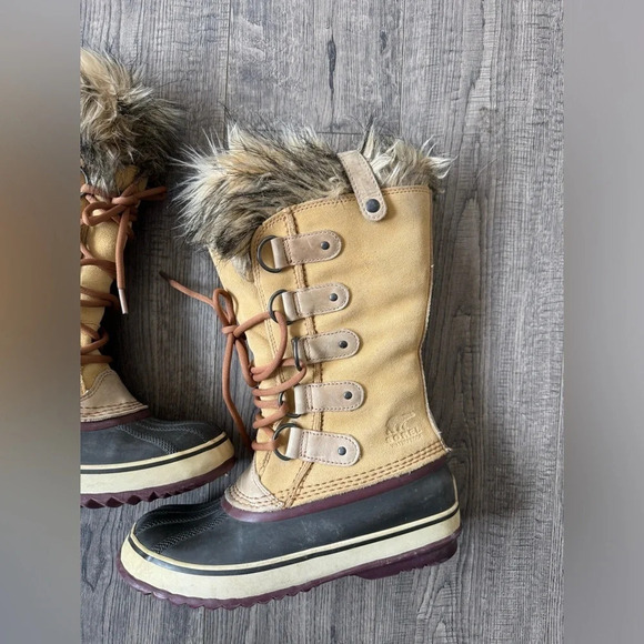 Sorel Joan of Arctic Waterproof- Honest Beige - Picture 4 of 10